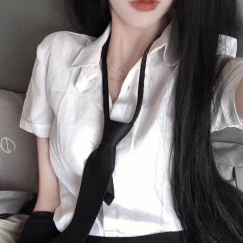 灵魂错轨后我为她改命